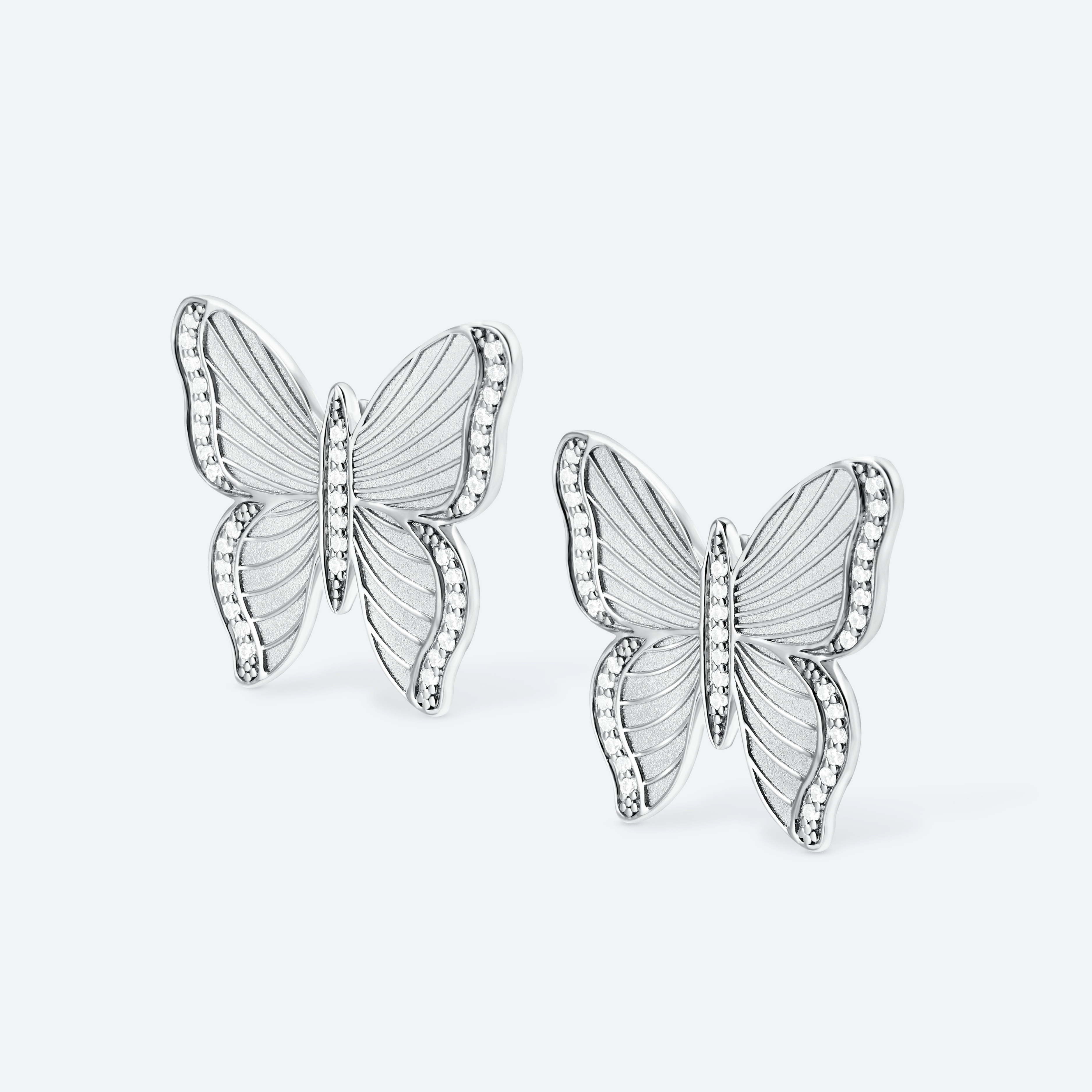 INÁ Stud Earrings