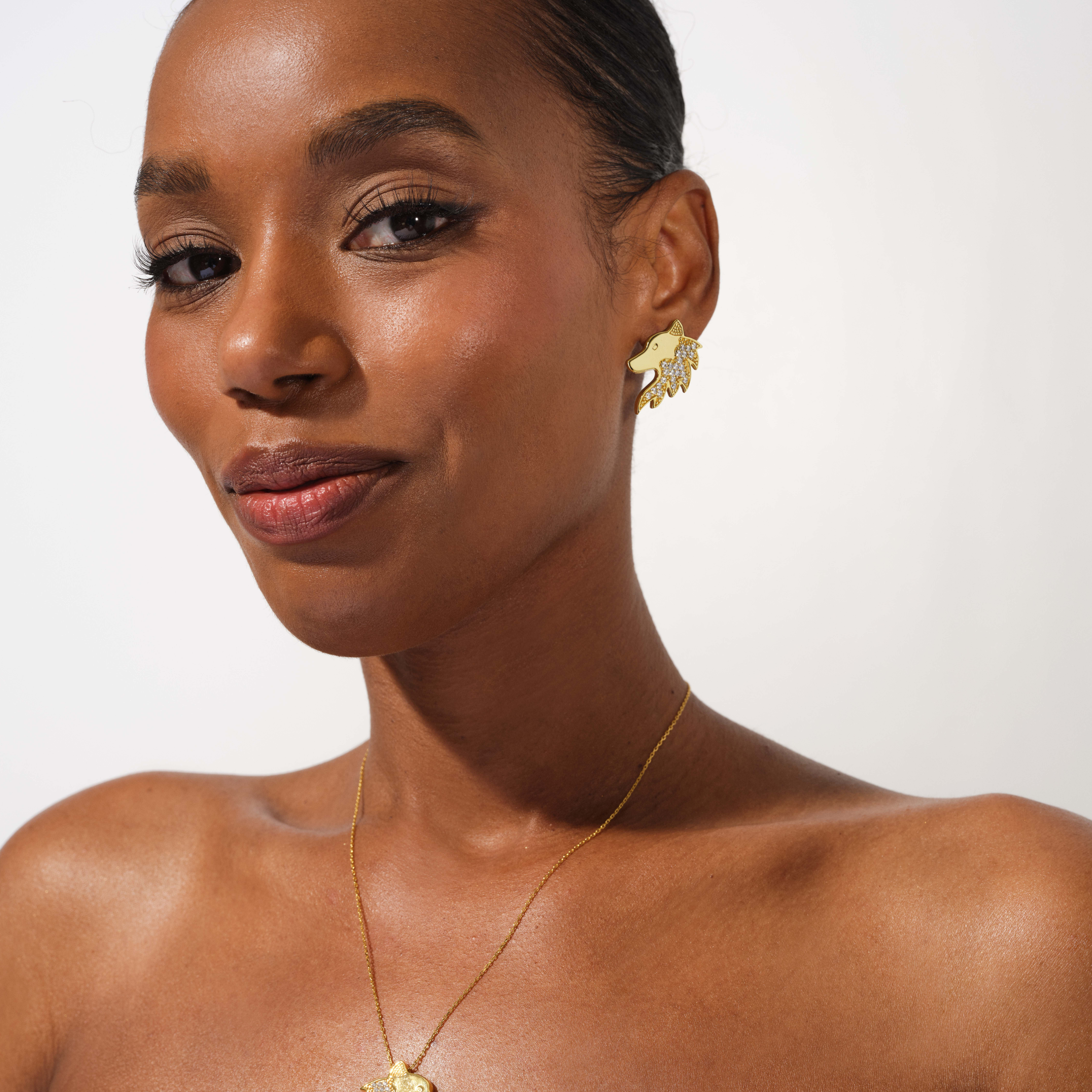 ÀWO Stud Earrings