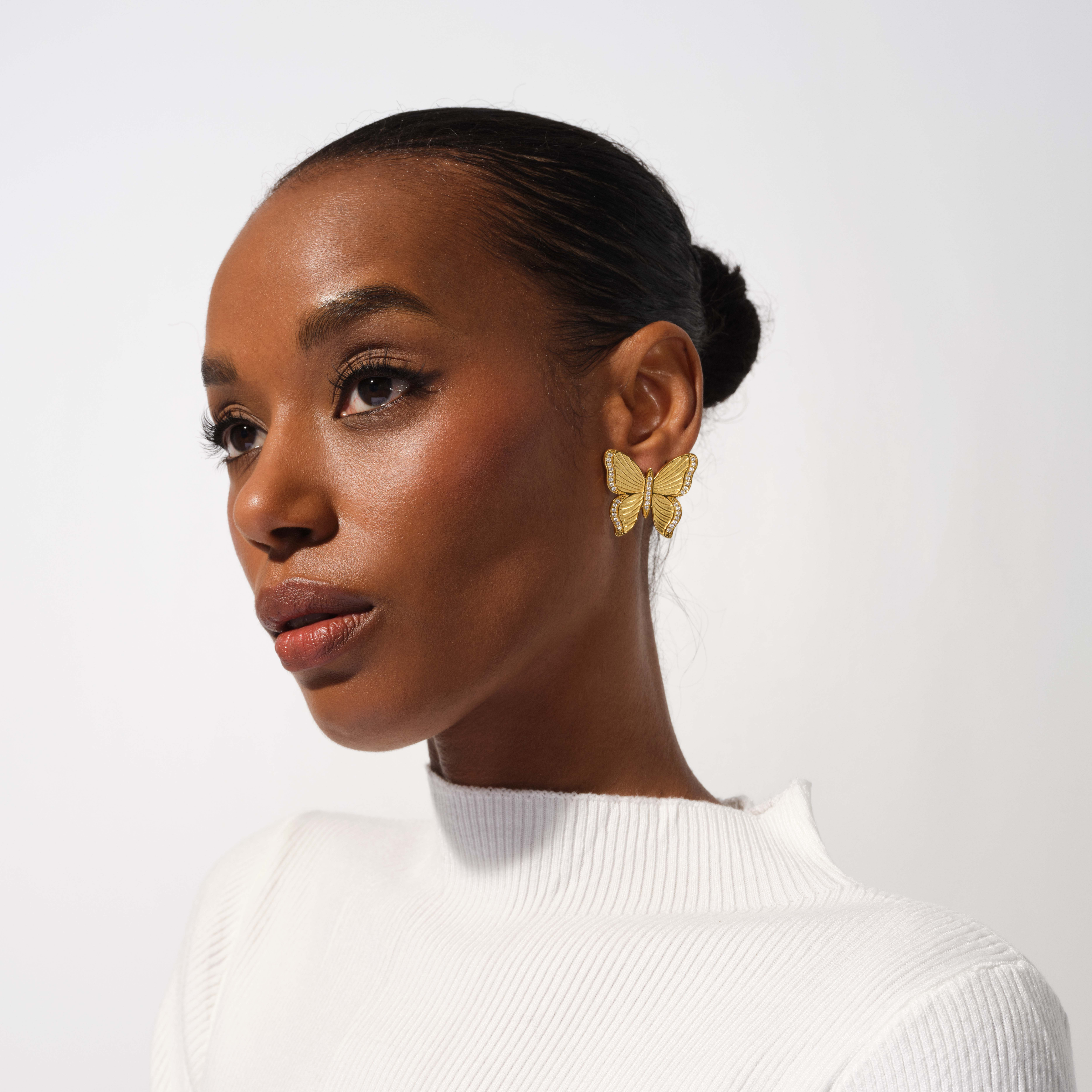 INÁ Stud Earrings
